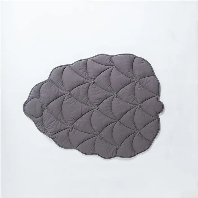 Leaf-Shaped Soft-Touch Blanket